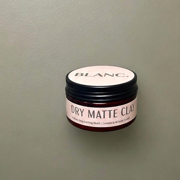 BLANC. Dry Matte Clay